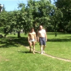 Gruppensex im Garten